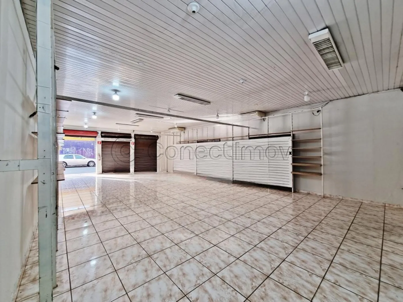 Comercial / Sal&atilde;o sem Condom&iacute;nio em Ribeir&atilde;o Preto 