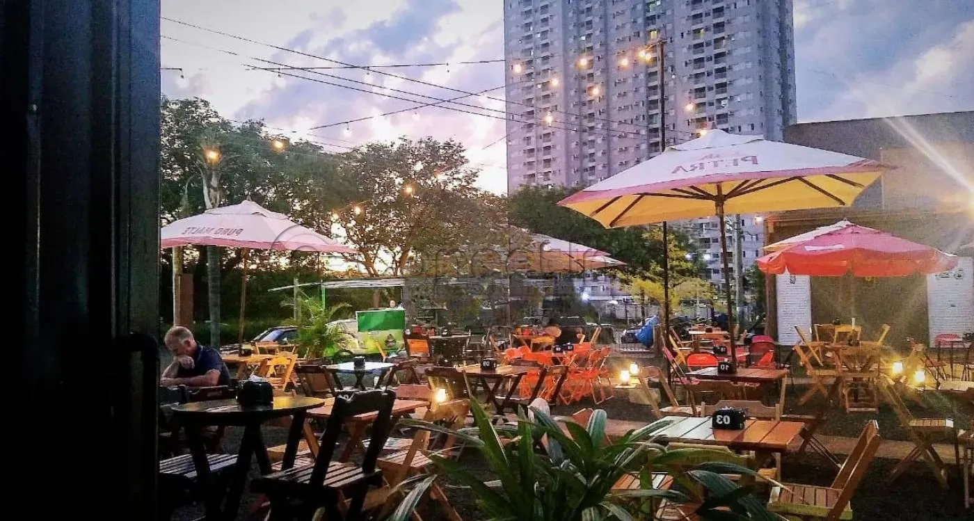 Comercial / Ponto Comercial em Ribeir&atilde;o Preto 