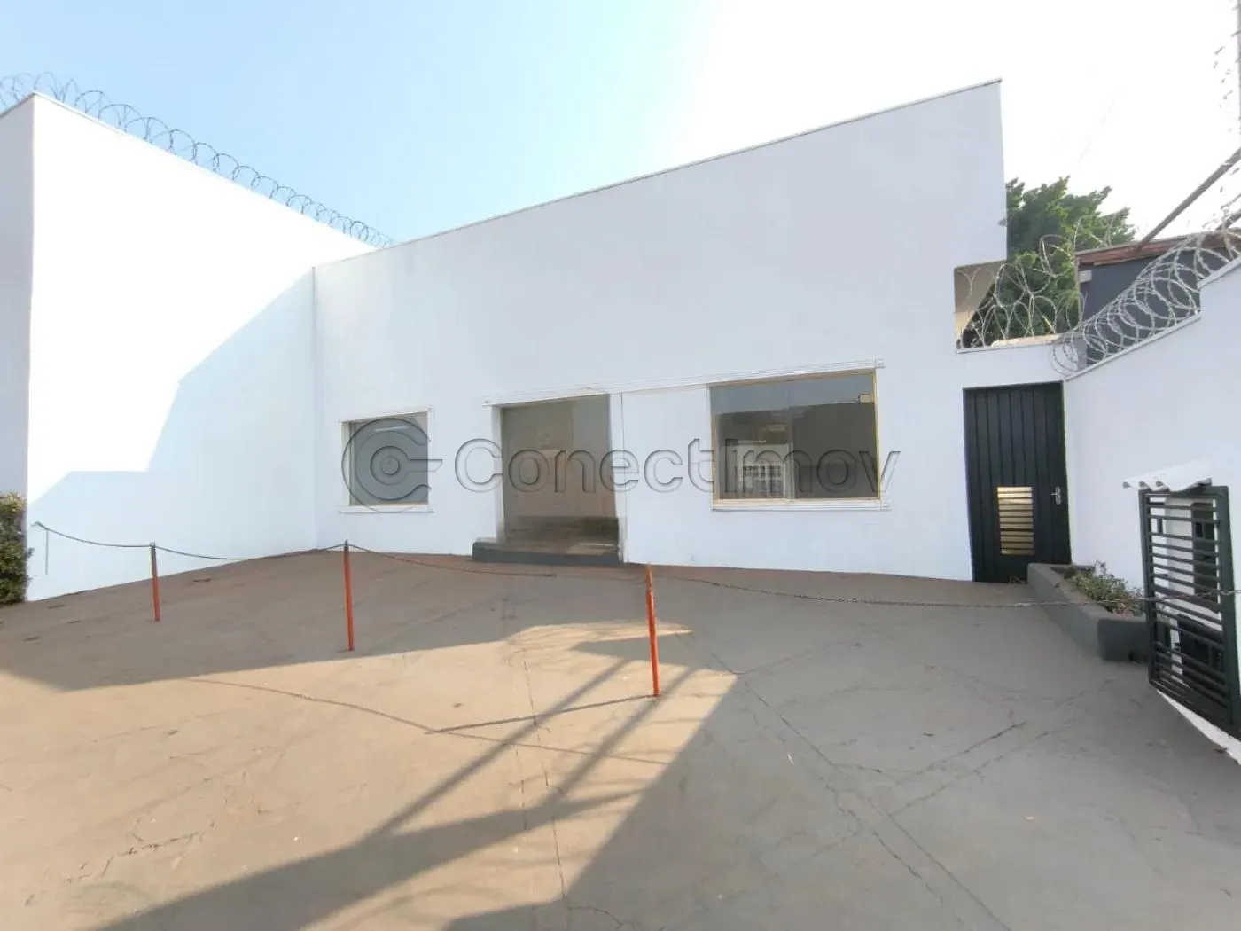 Comercial / Sal&atilde;o sem Condom&iacute;nio em Ribeir&atilde;o Preto Alugar por R$6.000,00