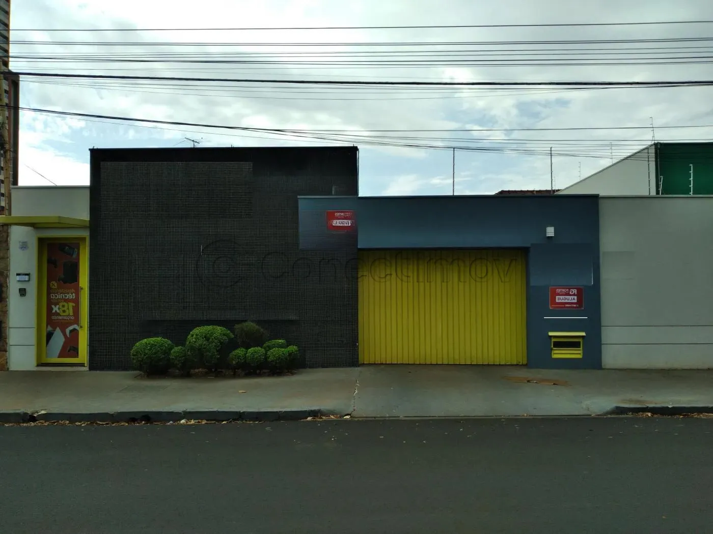 Comercial / Padr&atilde;o em Ribeir&atilde;o Preto Alugar por R$5.600,00