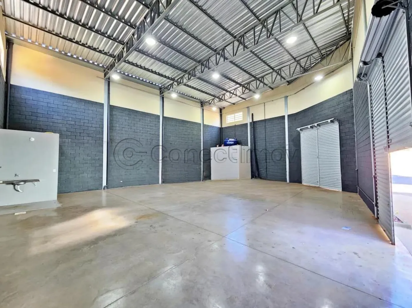 Comercial / Sal&atilde;o sem Condom&iacute;nio em Ribeir&atilde;o Preto Alugar por R$5.500,00