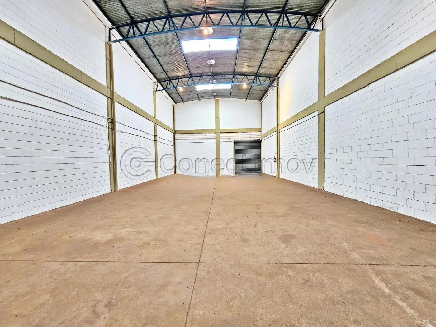 Comercial / Sal&atilde;o sem Condom&iacute;nio em Ribeir&atilde;o Preto 