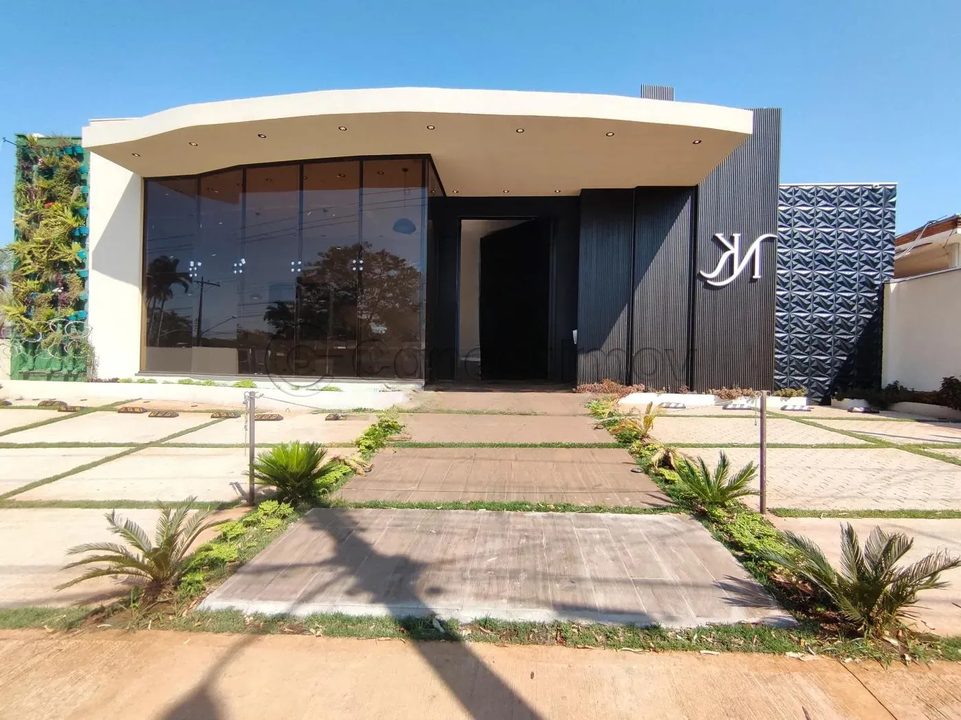 Comercial / Sala sem Condom&iacute;nio em Ribeir&atilde;o Preto 