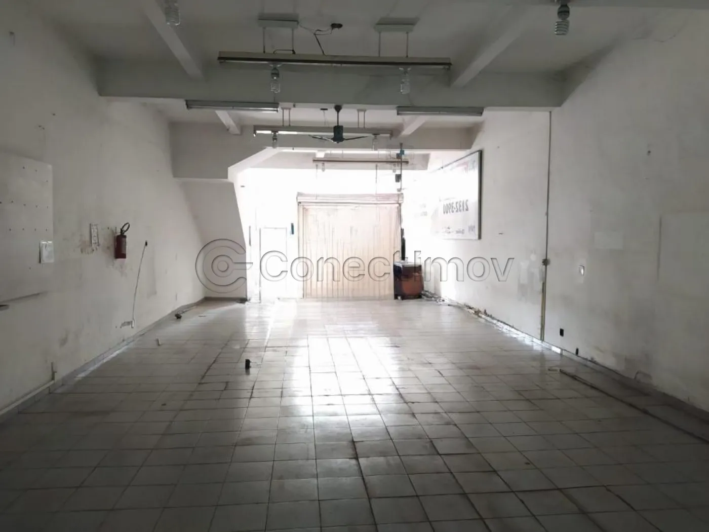 Comercial / Sal&atilde;o sem Condom&iacute;nio em Ribeir&atilde;o Preto , Comprar por R$600.000,00