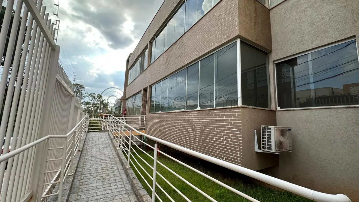 Apartamento / Padr&atilde;o em Ribeir&atilde;o Preto 