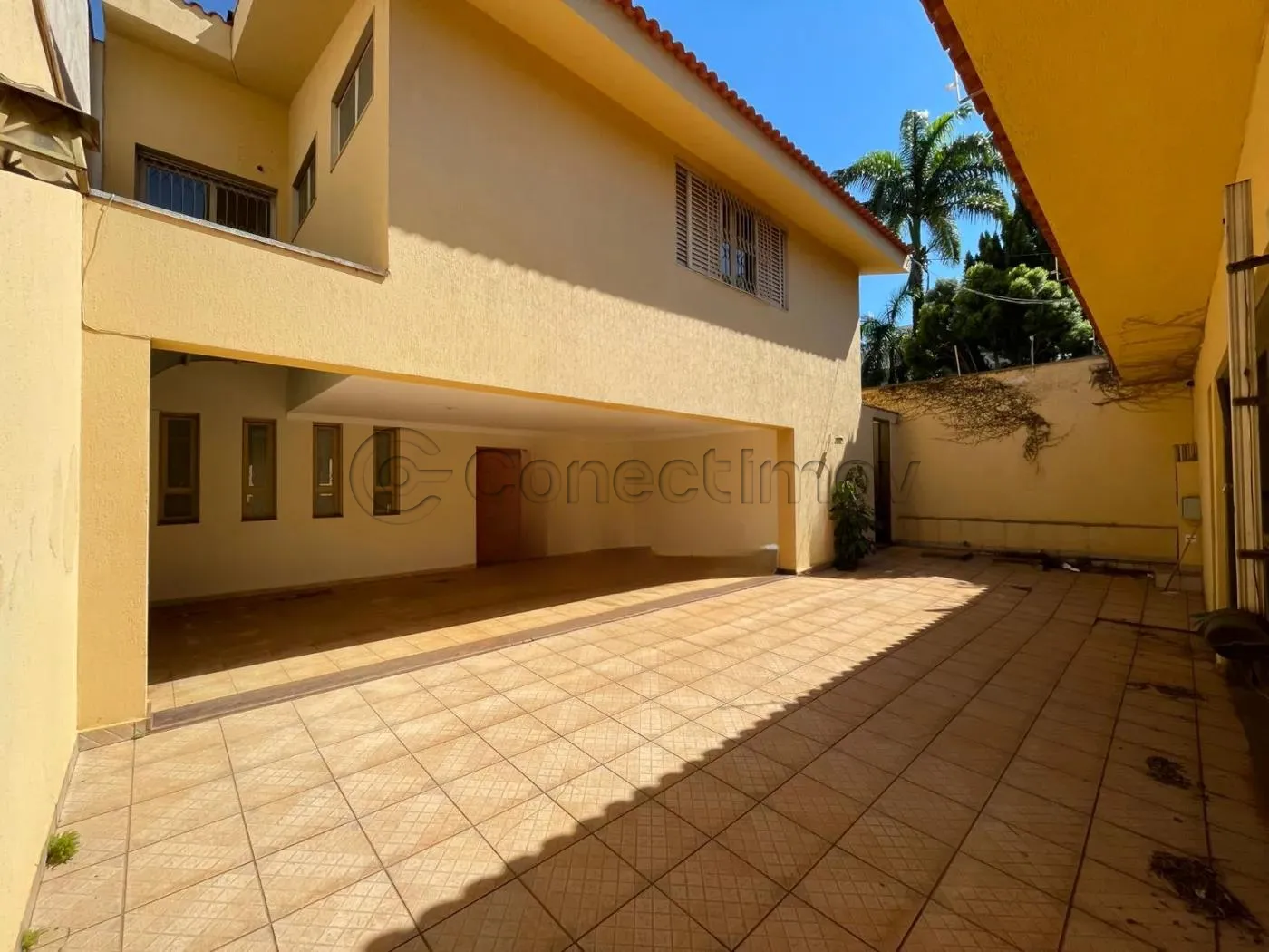 Casa / Padr&atilde;o em Ribeir&atilde;o Preto 