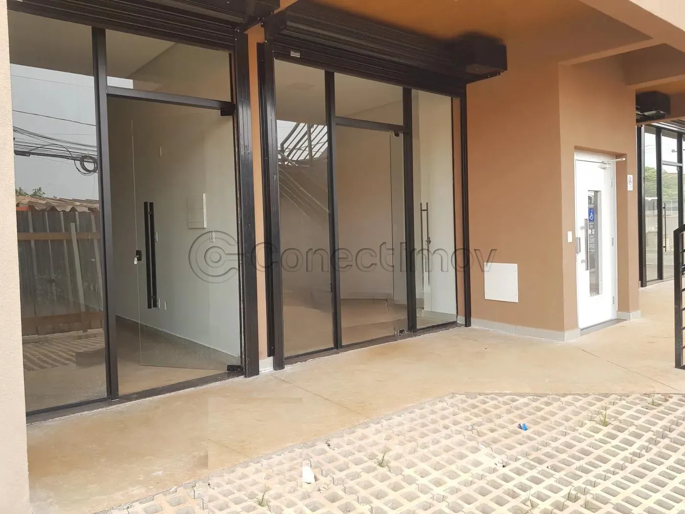 Comercial / Sala sem Condom&iacute;nio em Ribeir&atilde;o Preto 