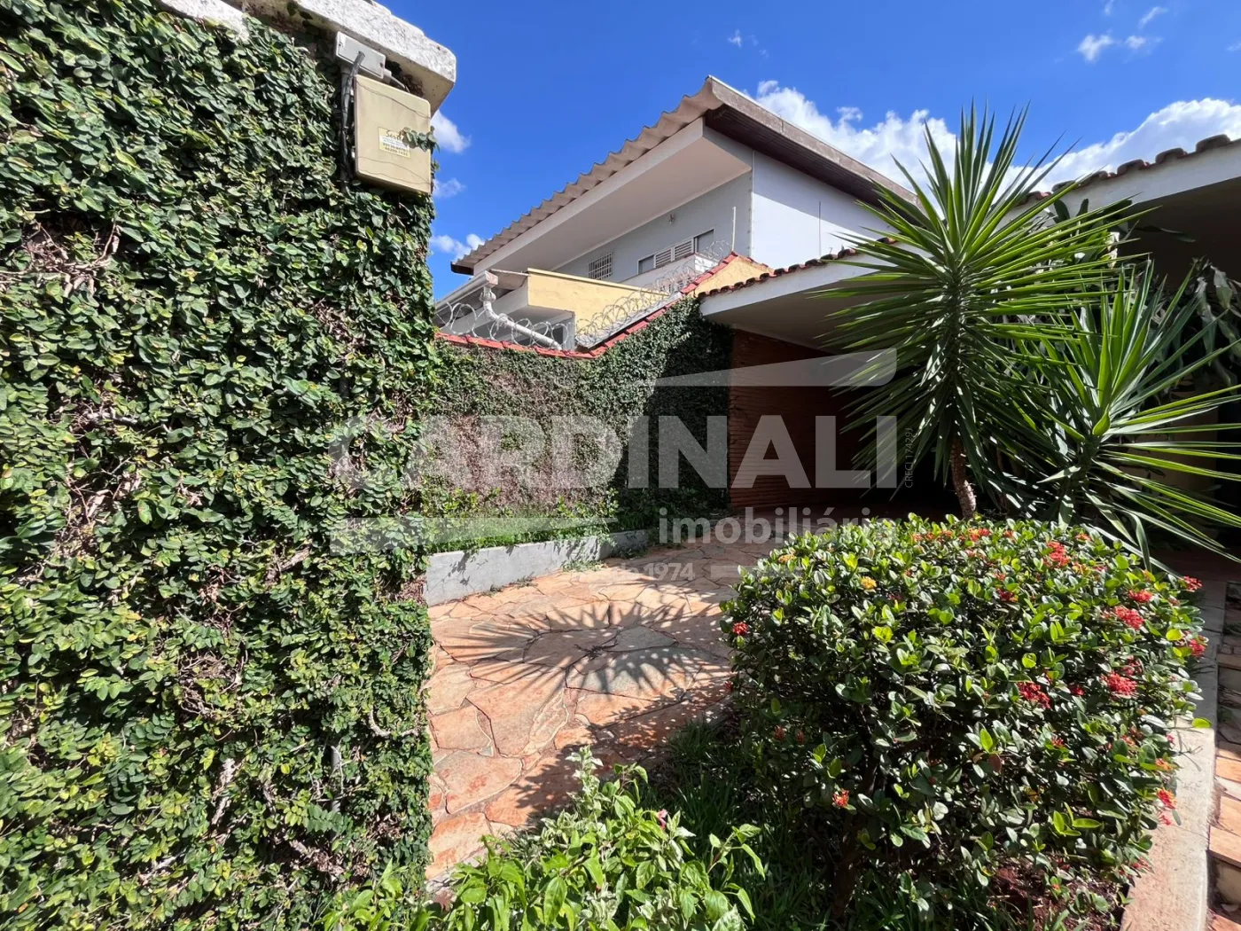 Casa / Padr&atilde;o em Ribeir&atilde;o Preto 