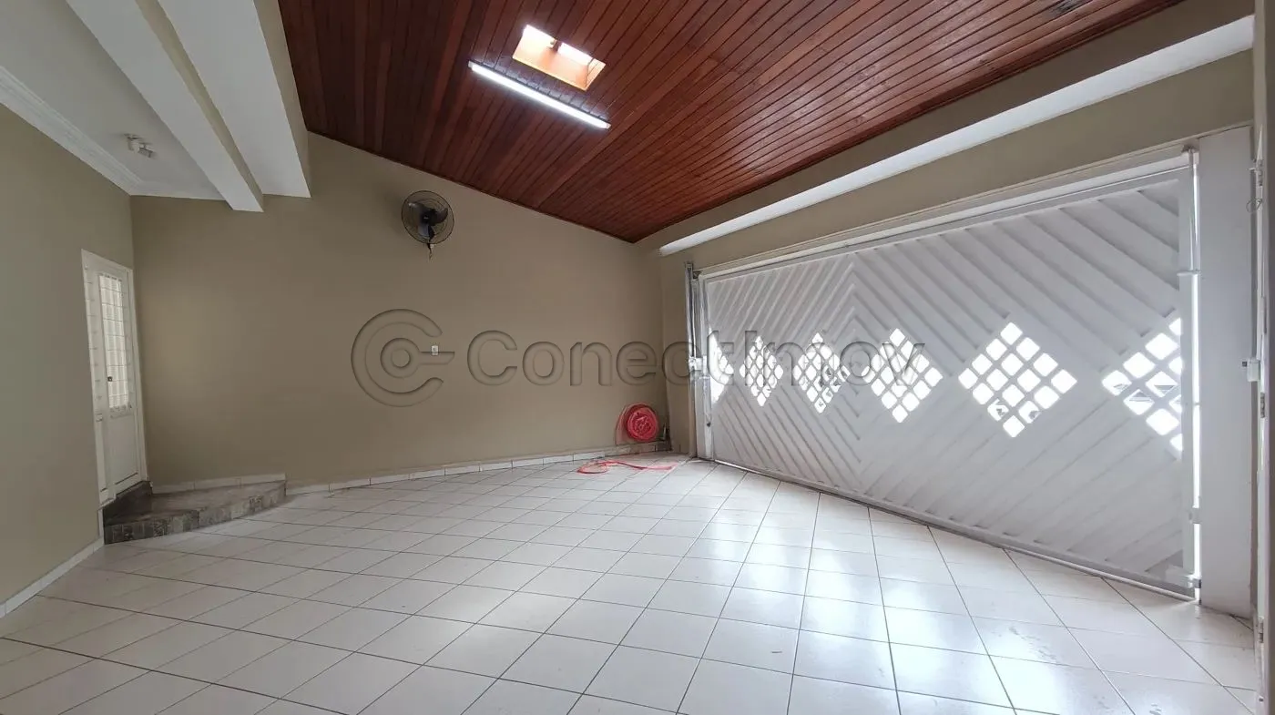 Casa / Padr&atilde;o em Ribeir&atilde;o Preto 