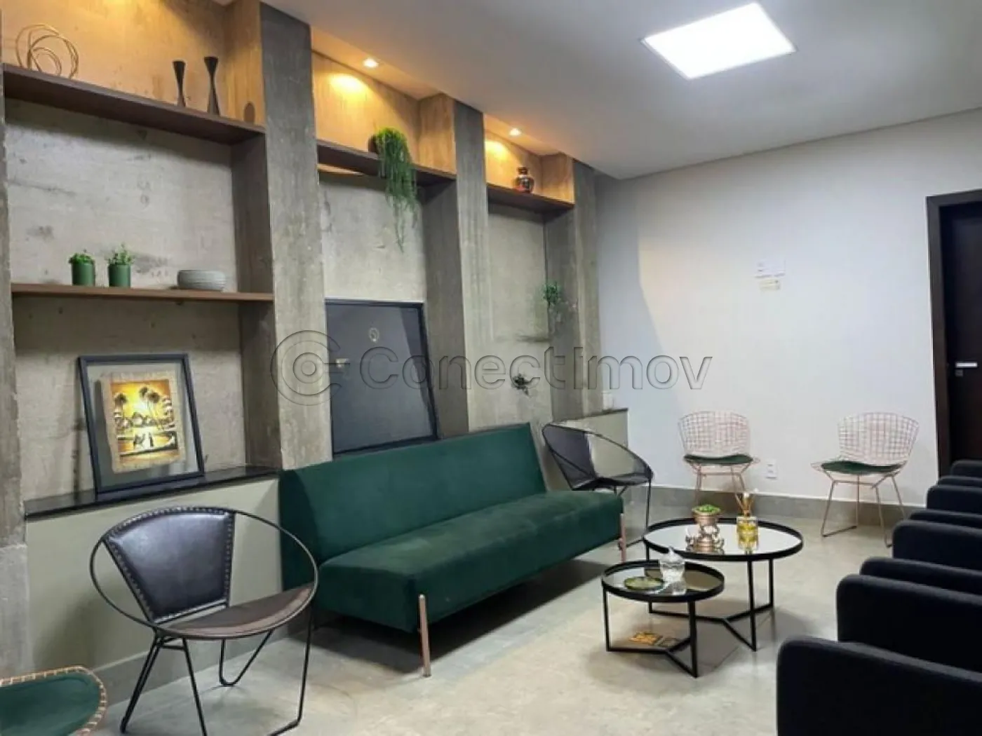 Comercial / Pr&eacute;dio sem Condom&iacute;nio em Ribeir&atilde;o Preto Alugar por R$1.600,00