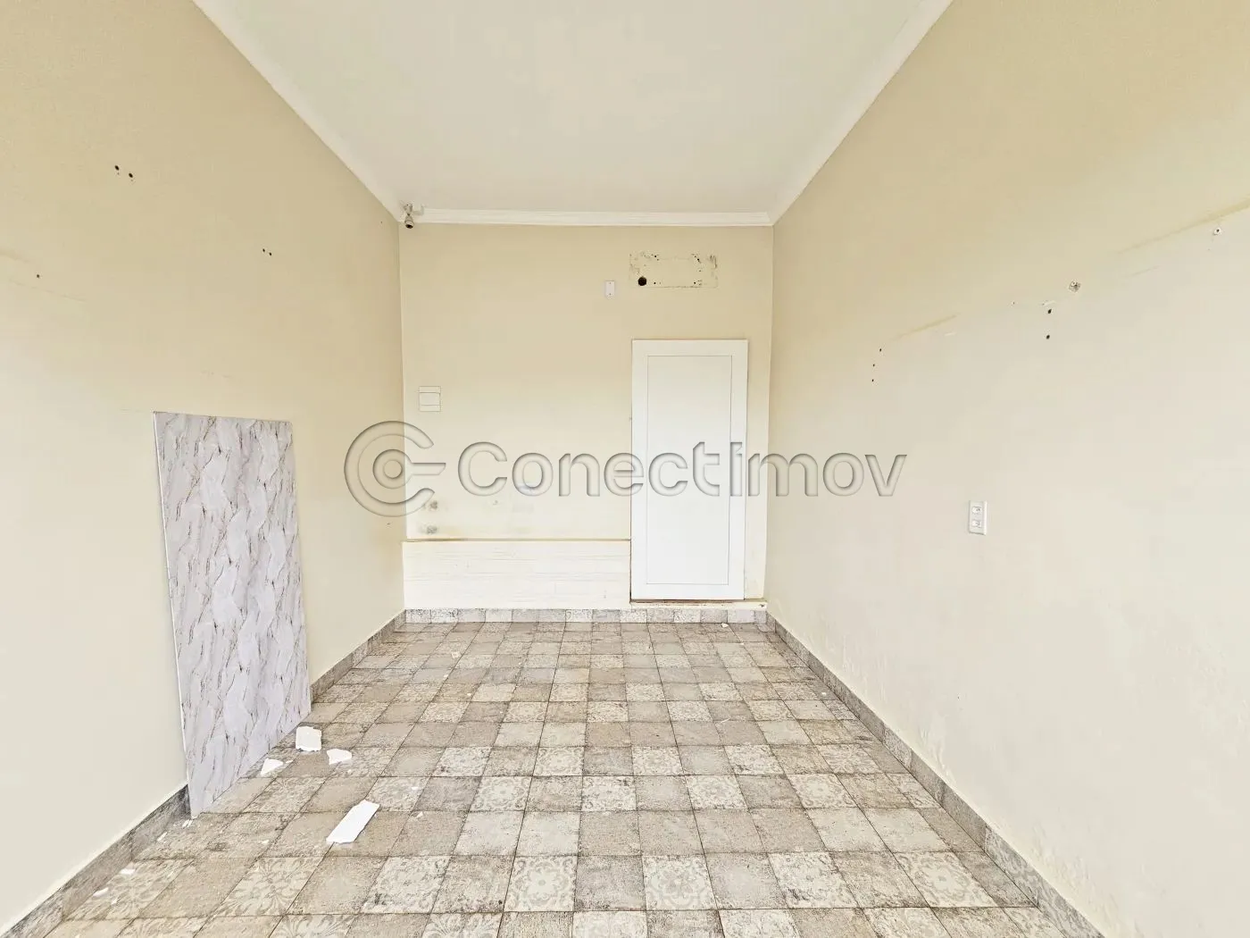 Comercial / Sala sem Condom&iacute;nio em Ribeir&atilde;o Preto Alugar por R$2.000,00