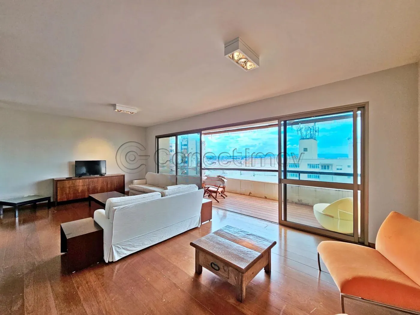 Apartamento / Padr&atilde;o em Ribeir&atilde;o Preto 