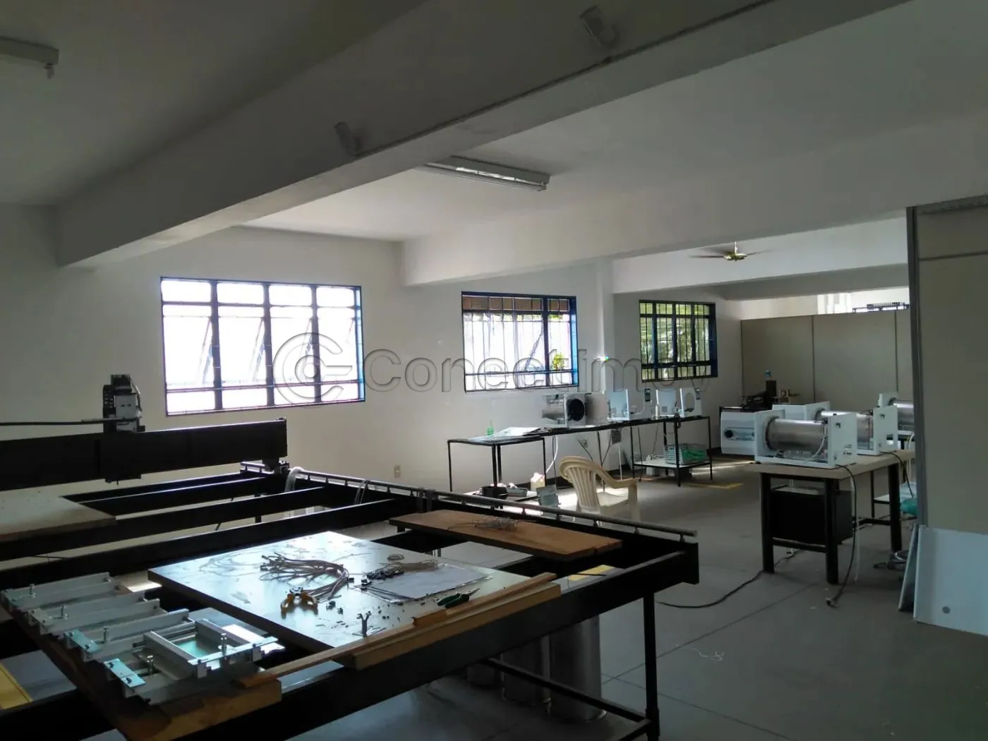 Comercial / Sal&atilde;o sem Condom&iacute;nio em Ribeir&atilde;o Preto 