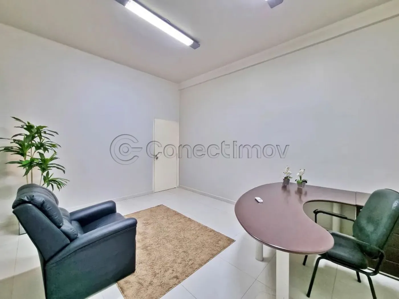 Comercial / Sala sem Condom&iacute;nio em Ribeir&atilde;o Preto 