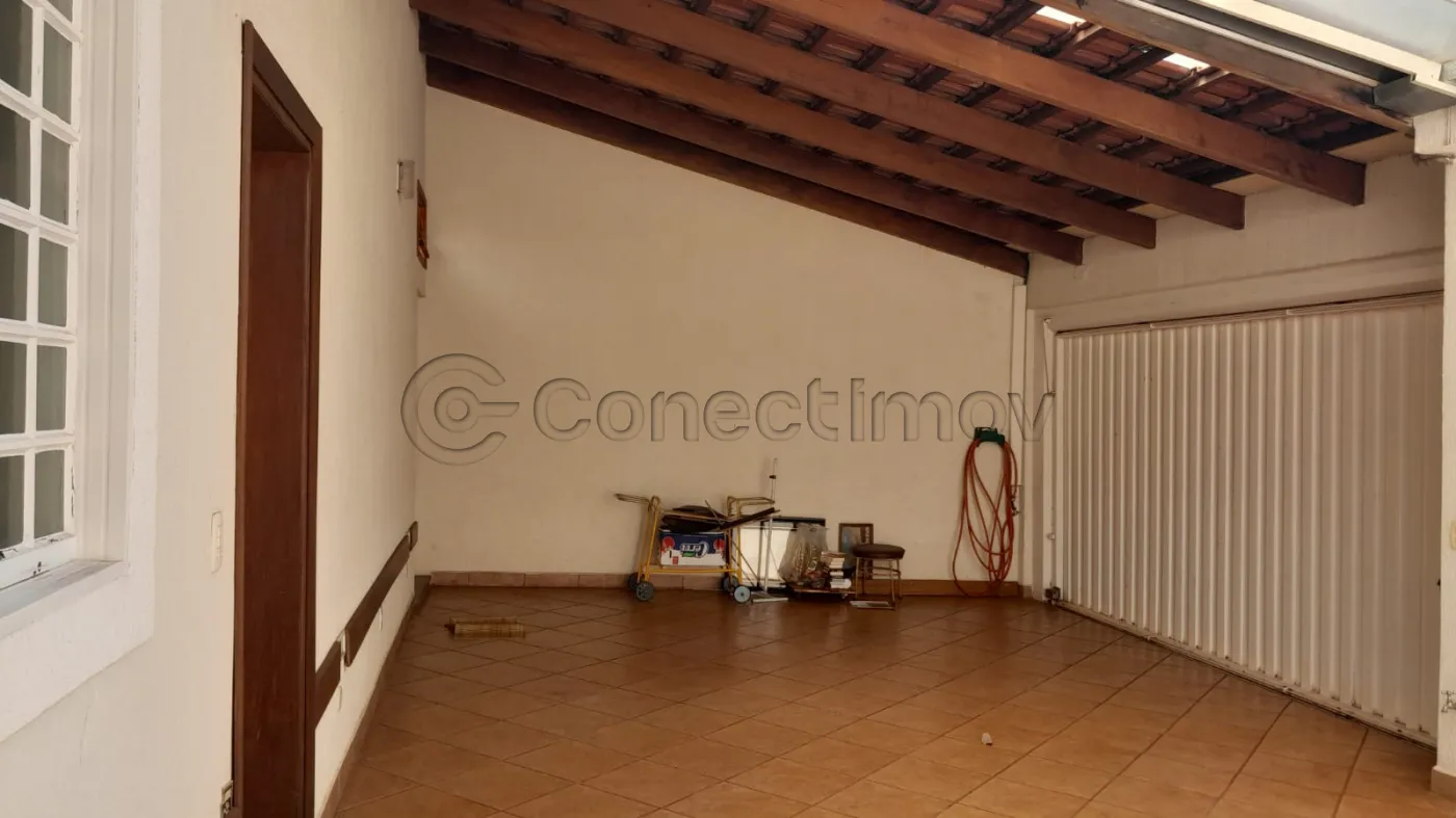 Casa / Padr&atilde;o em Ribeir&atilde;o Preto 