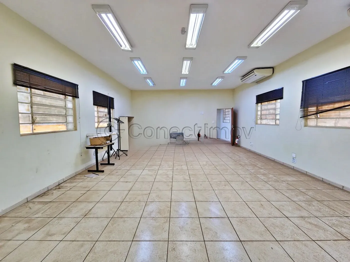 Comercial / Padr&atilde;o em Ribeir&atilde;o Preto 