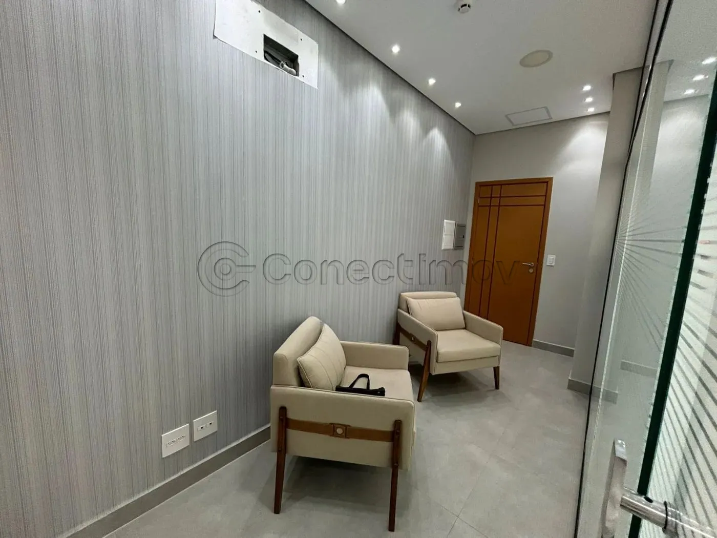 Comercial / Sala sem Condom&iacute;nio em Ribeir&atilde;o Preto , Comprar por R$320.000,00