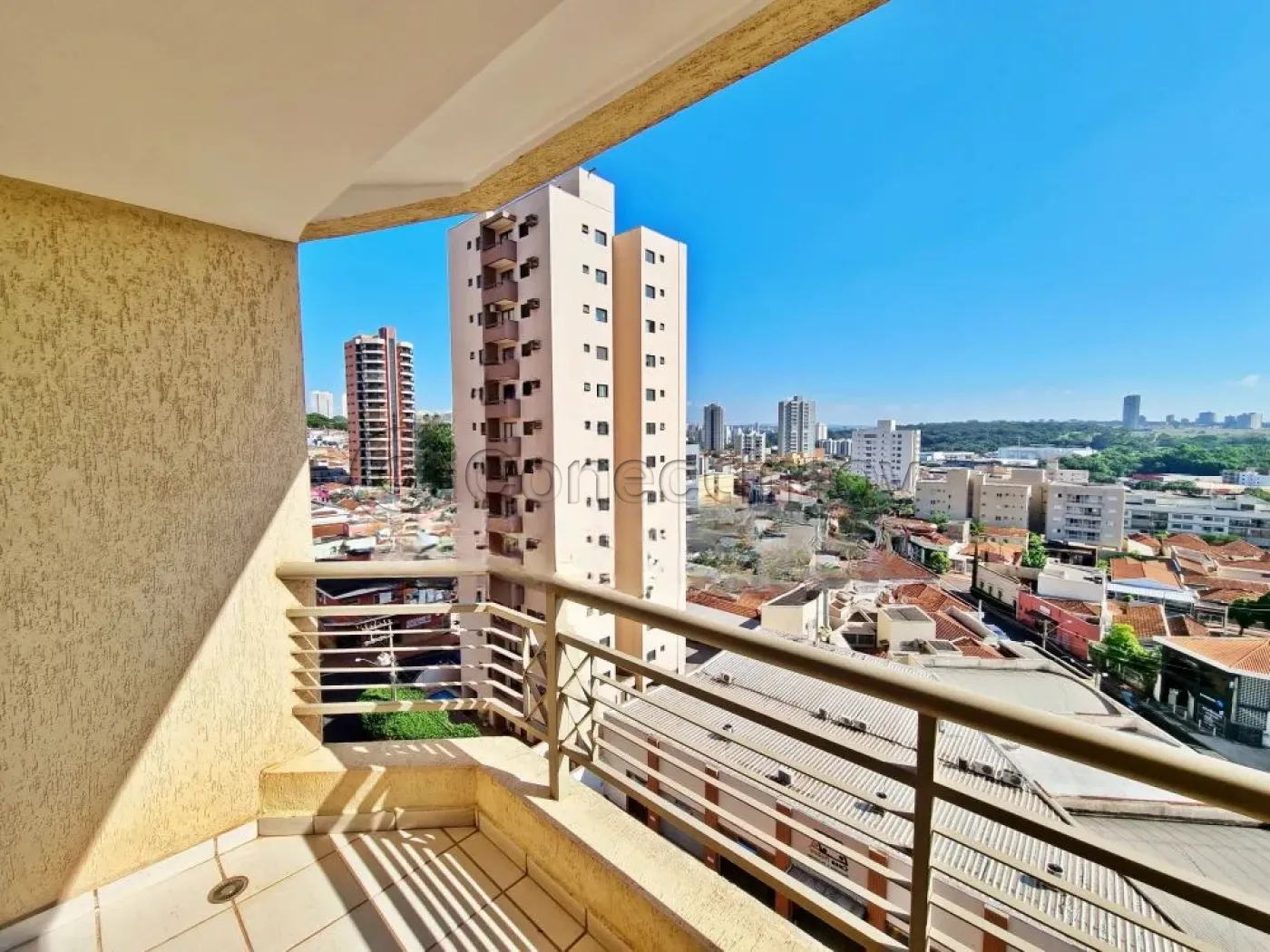 Apartamento / Padr&atilde;o em Ribeir&atilde;o Preto 