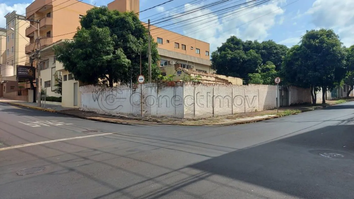 Terreno / Padr&atilde;o em Ribeir&atilde;o Preto , Comprar por R$380.000,00