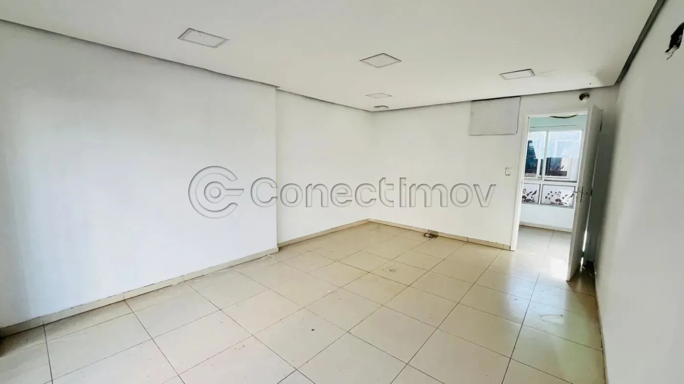 Comercial / Sal&atilde;o sem Condom&iacute;nio em Ribeir&atilde;o Preto 