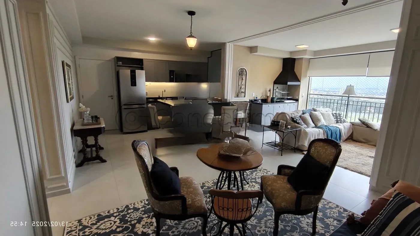 Apartamento / Padr&atilde;o em Ribeir&atilde;o Preto 