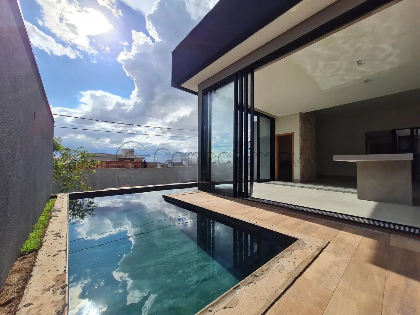 Casa / Condom&iacute;nio em Ribeir&atilde;o Preto 