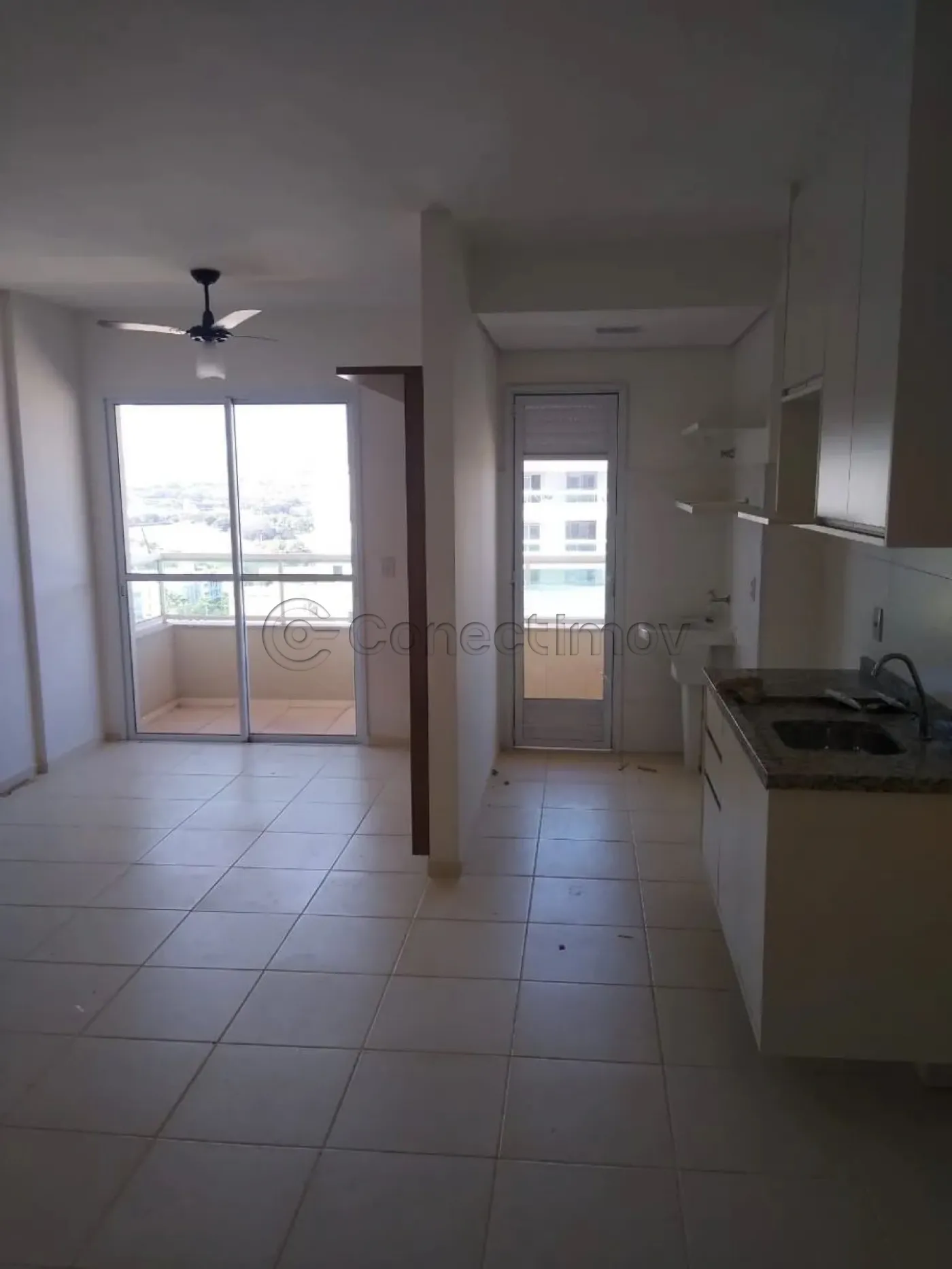 Apartamento / Padr&atilde;o em Ribeir&atilde;o Preto Alugar por R$2.400,00