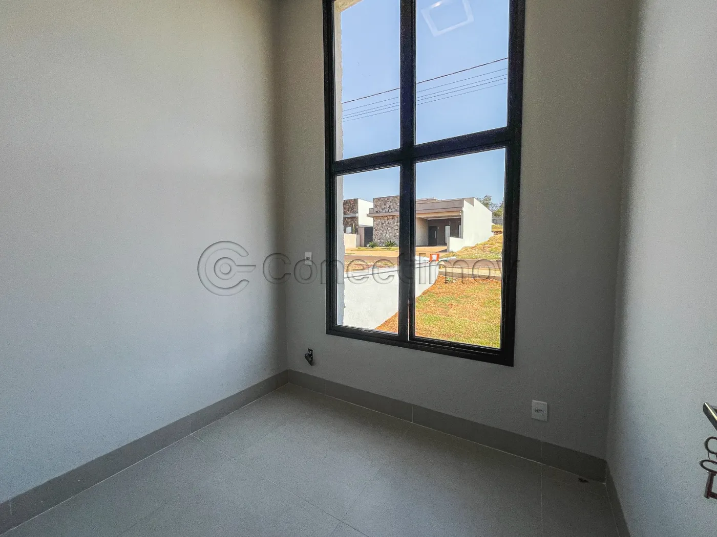 Casa / Condom&iacute;nio em Ribeir&atilde;o Preto Alugar por R$5.900,00