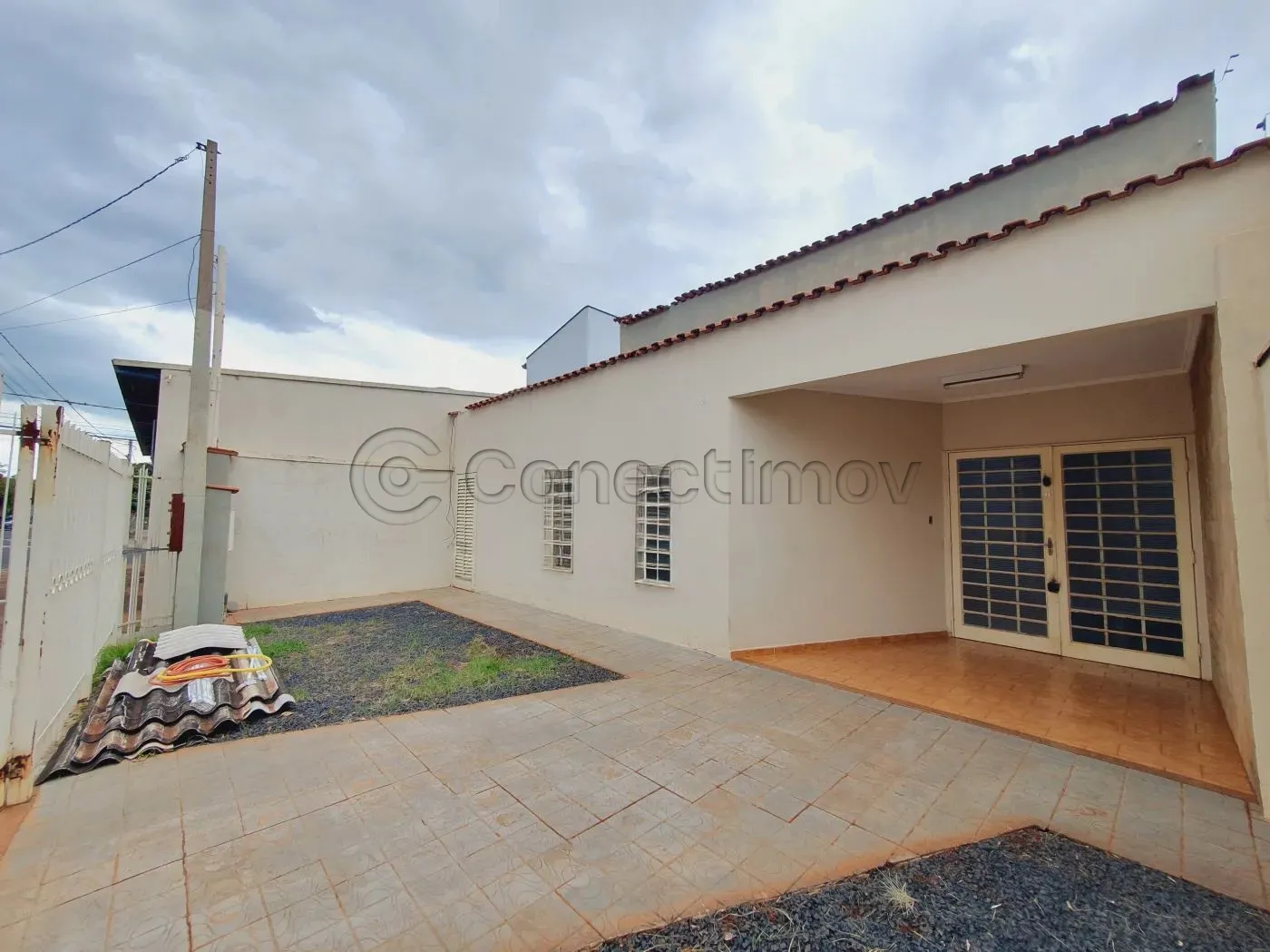 Comercial / Padr&atilde;o em Ribeir&atilde;o Preto Alugar por R$4.000,00