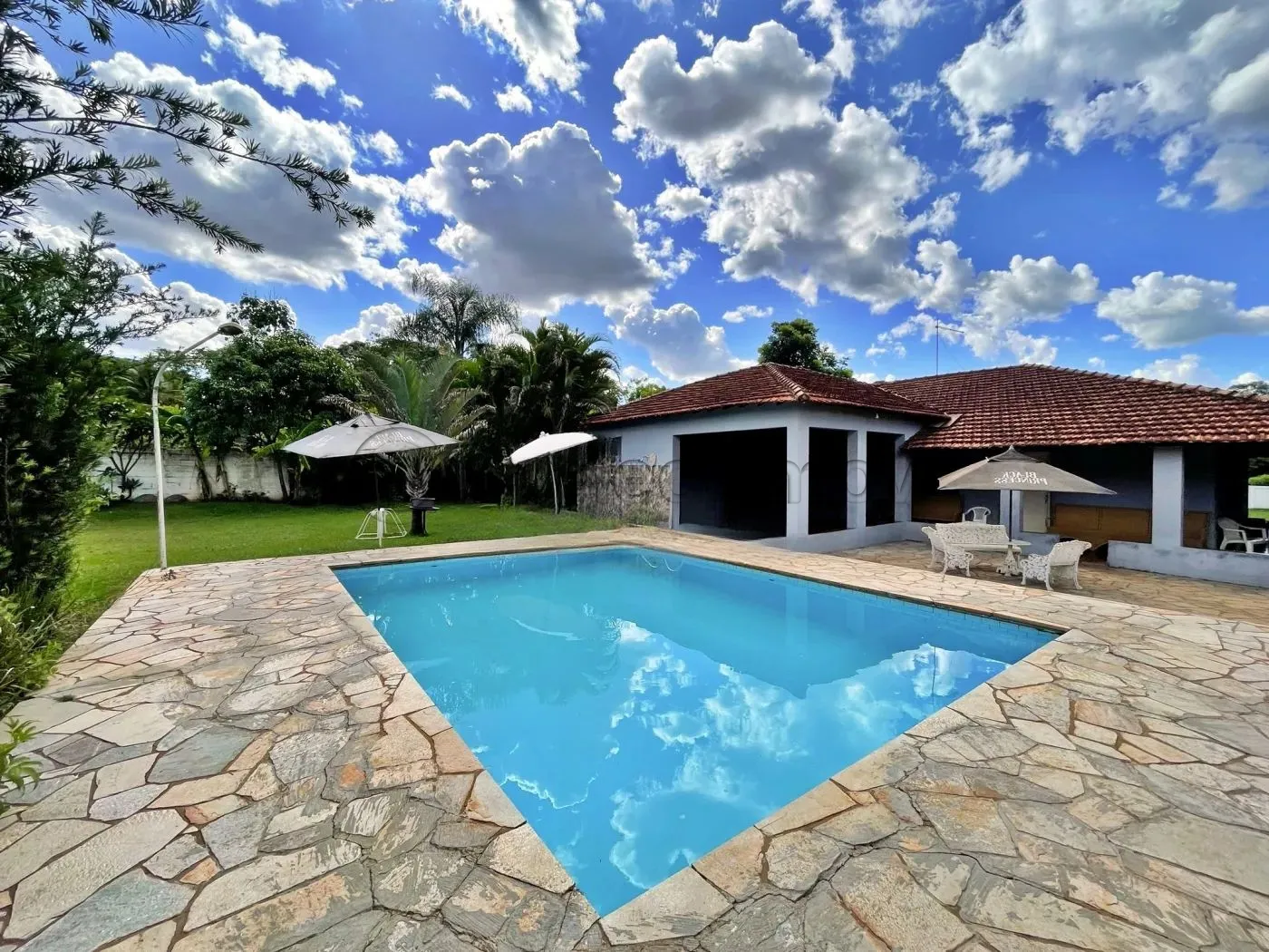 Casa / Condom&iacute;nio em Ribeir&atilde;o Preto 