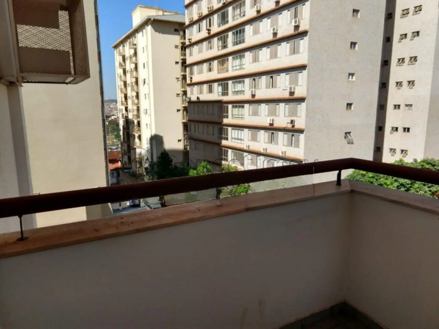Apartamento / Padr&atilde;o em Ribeir&atilde;o Preto 