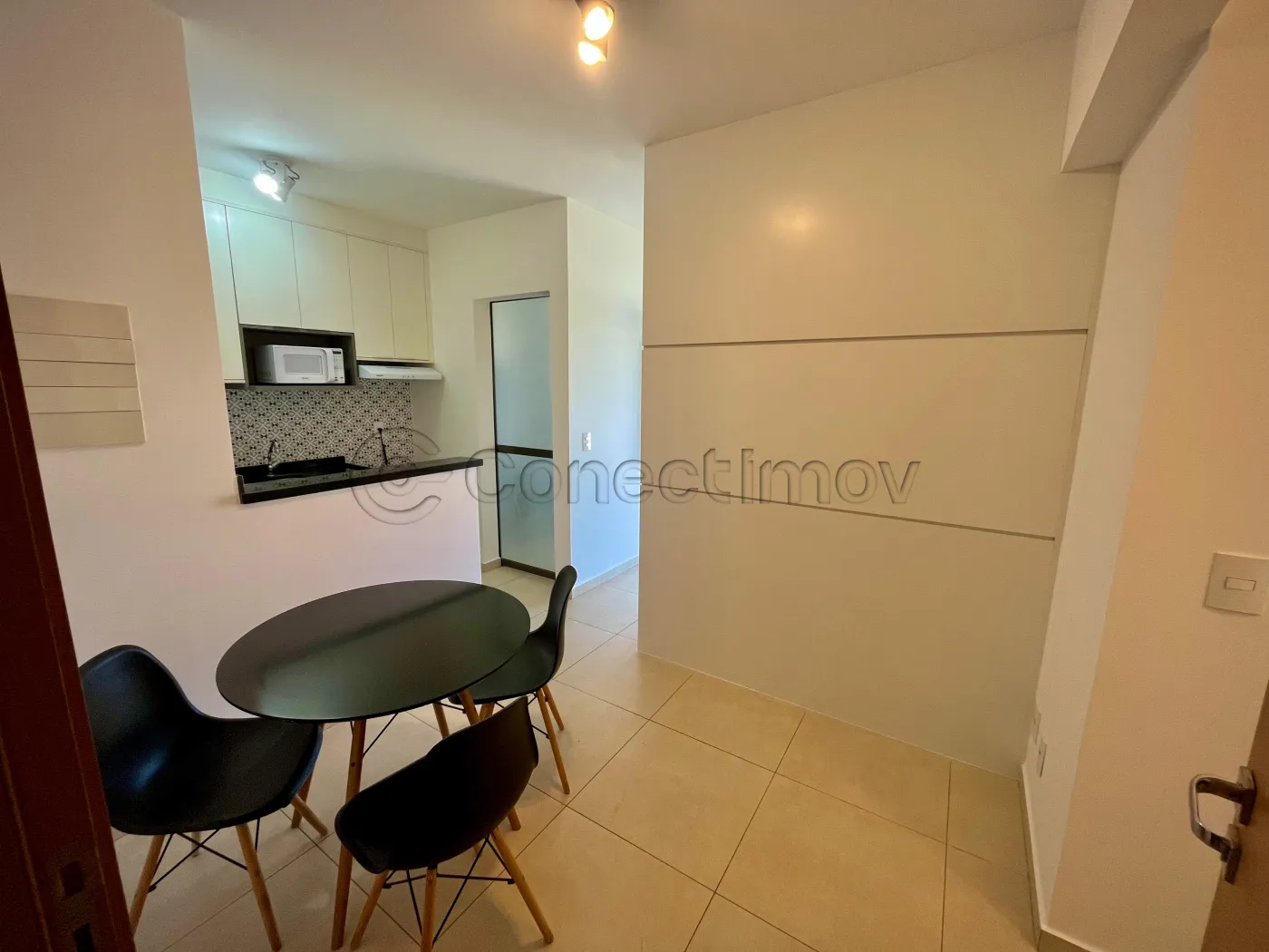 Apartamento / Kitchnet sem Condom&iacute;nio em Ribeir&atilde;o Preto Alugar por R$1.900,00