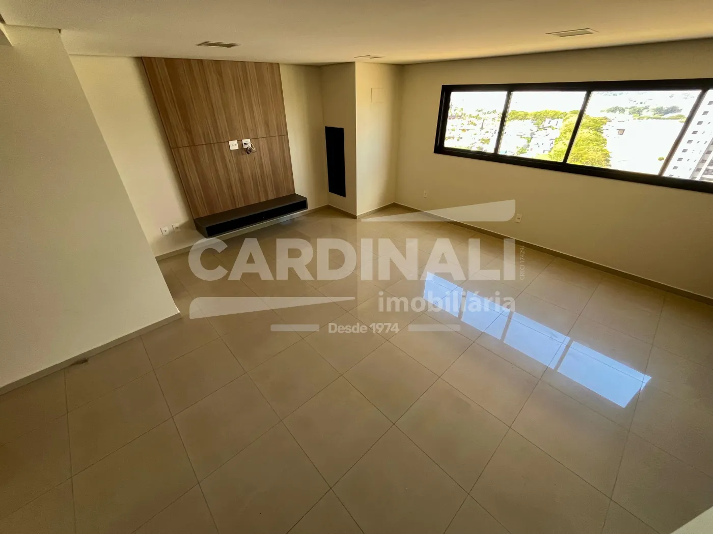 Apartamento / Padr&atilde;o em Ribeir&atilde;o Preto Alugar por R$4.200,00