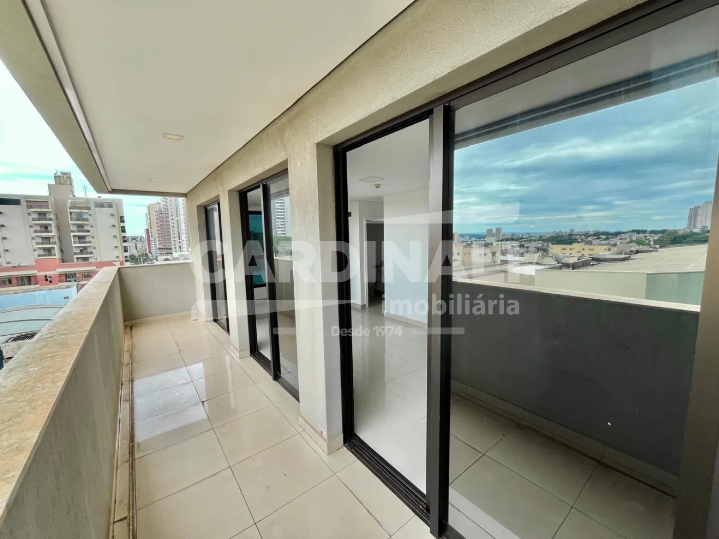 Comercial / Sala em Ribeir&atilde;o Preto Alugar por R$3.500,00