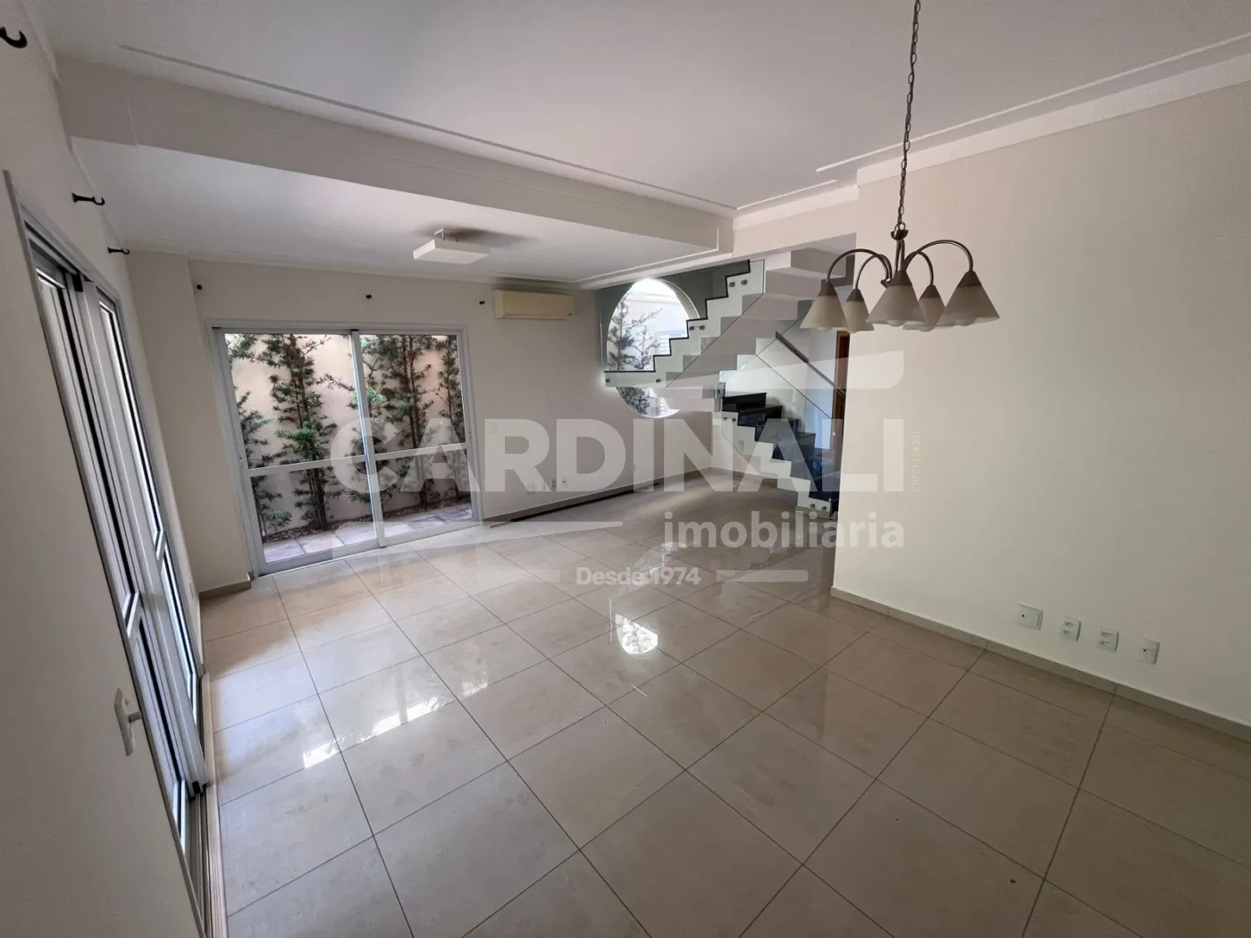 Casa / Condom&iacute;nio em Ribeir&atilde;o Preto Alugar por R$8.000,00