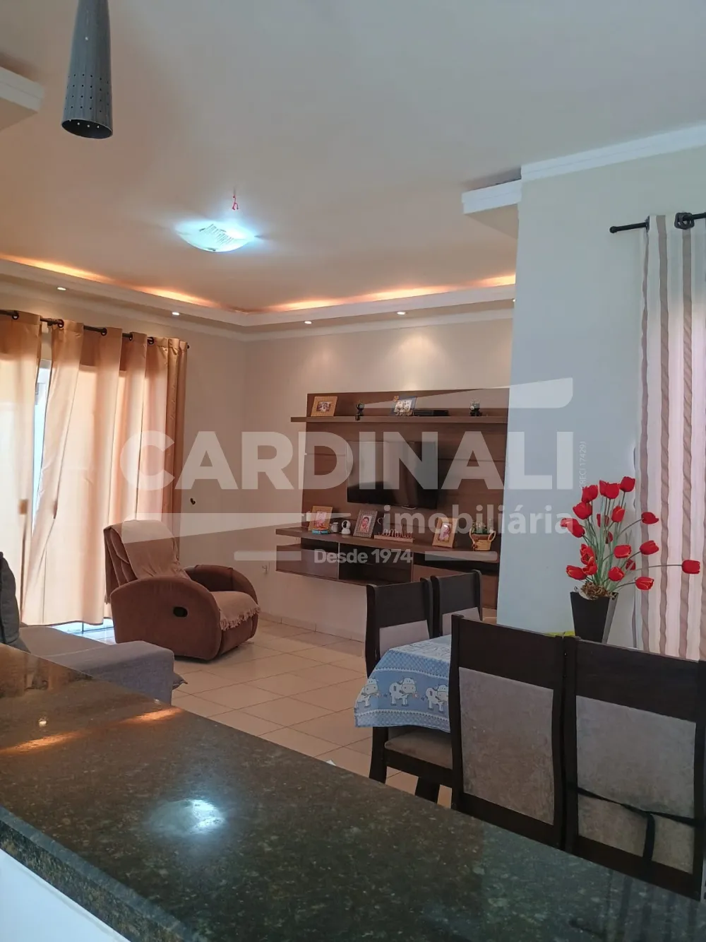 Comprar Casa / Padr&atilde;o em Araraquara R$ 550.000,00 - Foto 7