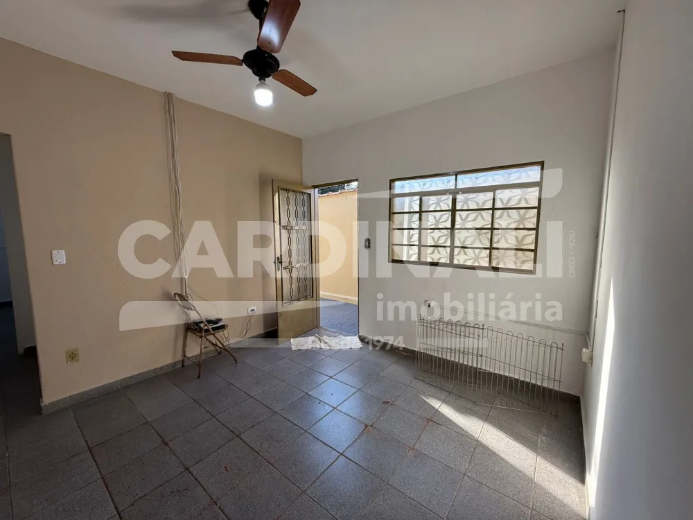 Comprar Casa / Padr&atilde;o em Araraquara R$ 200.000,00 - Foto 5