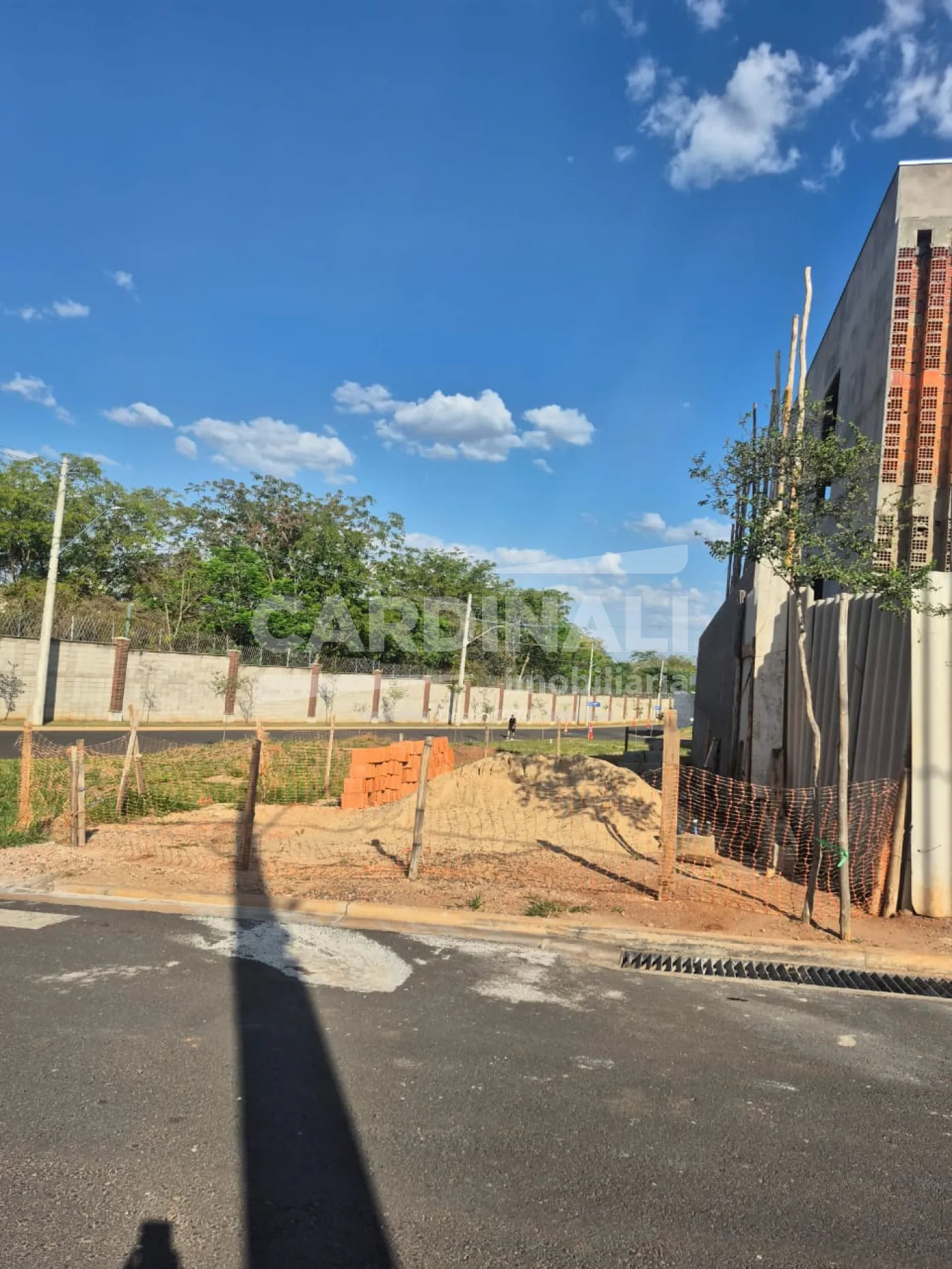 Terreno / Condom&iacute;nio em S&atilde;o Carlos 