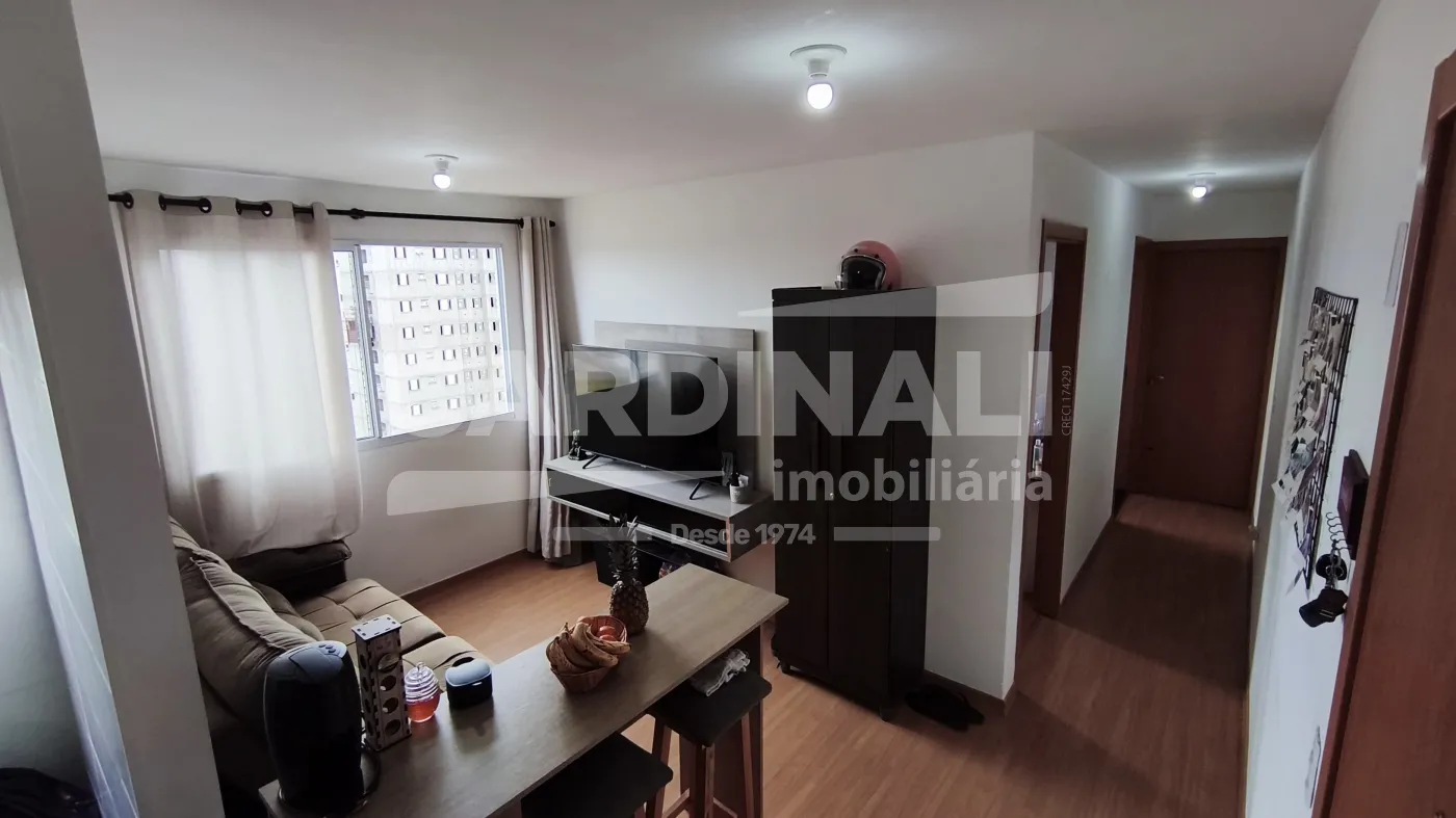 Apartamento / Padr&atilde;o em S&atilde;o Carlos 