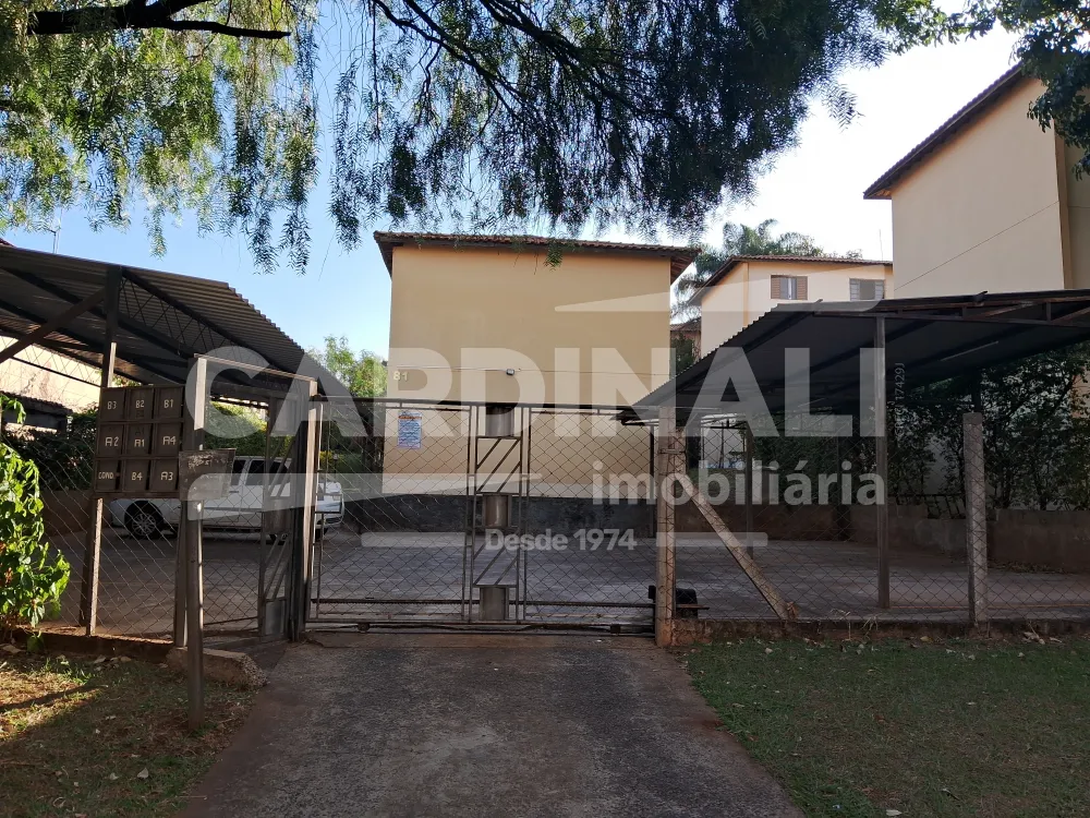 Comprar Apartamento / Apartamento sem condom&iacute;nio em Araraquara R$ 125.000,00 - Foto 1