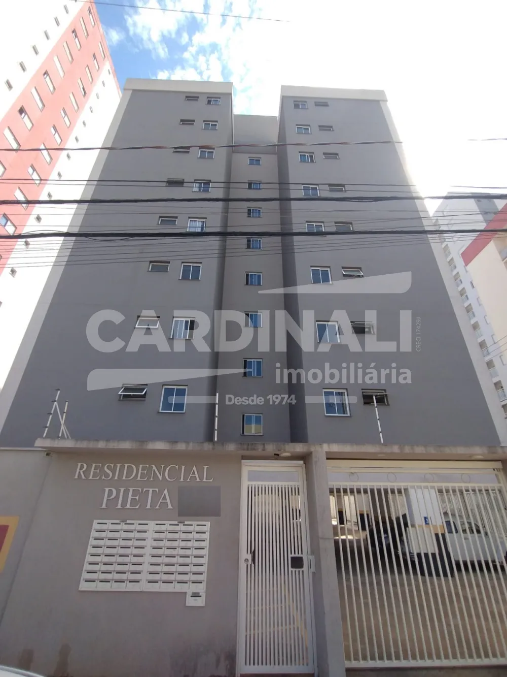 Apartamento / Padr&atilde;o em S&atilde;o Carlos Alugar por R$2.000,00