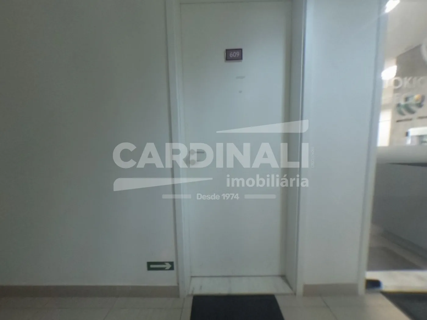 Comercial / Pr&eacute;dio com Condom&iacute;nio em S&atilde;o Carlos Alugar por R$2.000,00