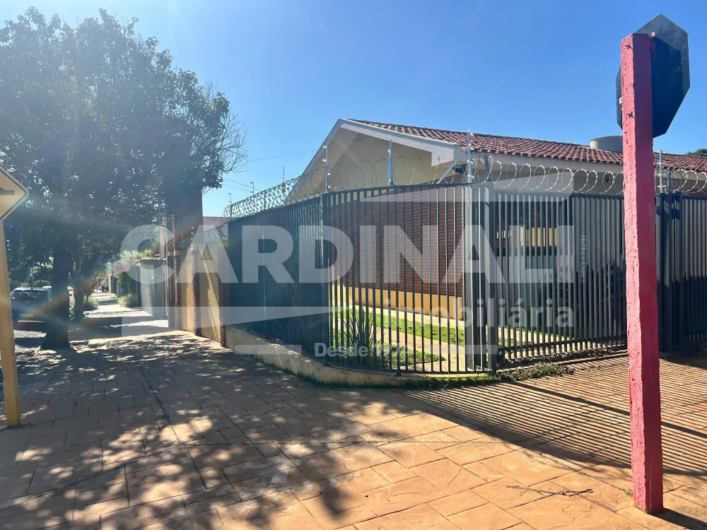 Comprar Casa / Padr&atilde;o em Araraquara R$ 1.200.000,00 - Foto 3