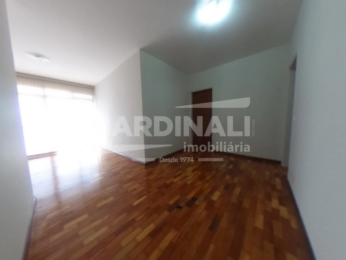 Apartamento / Padr&atilde;o em S&atilde;o Carlos 