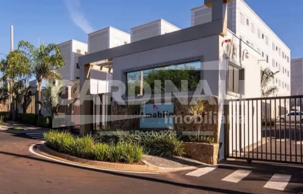 Alugar Apartamento / Padr&atilde;o em Araraquara R$ 1.100,00 - Foto 1