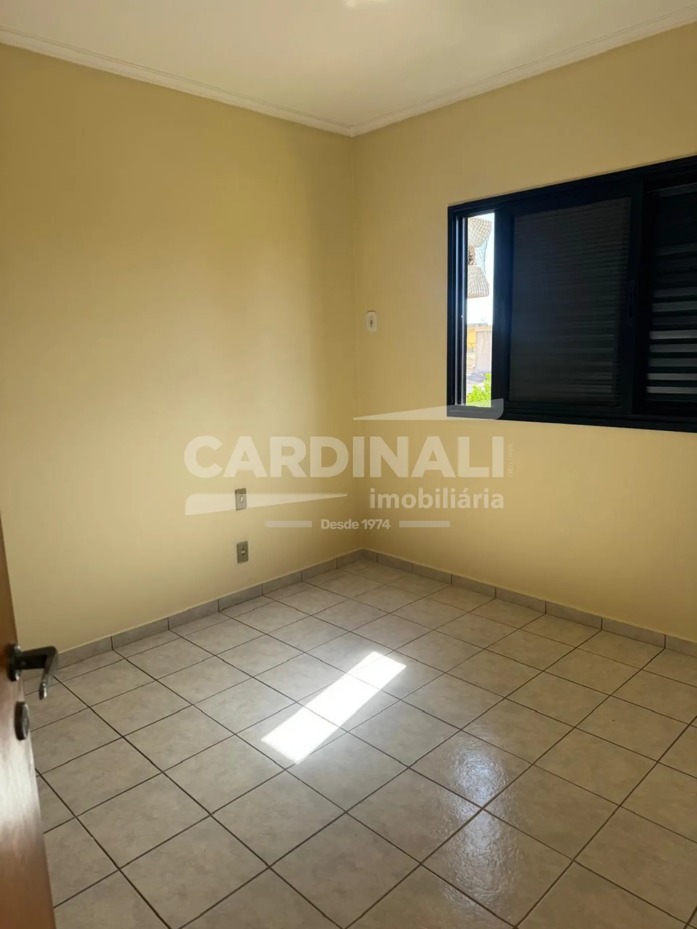 Alugar Apartamento / Padr&atilde;o em Ribeir&atilde;o Preto R$ 1.540,00 - Foto 9