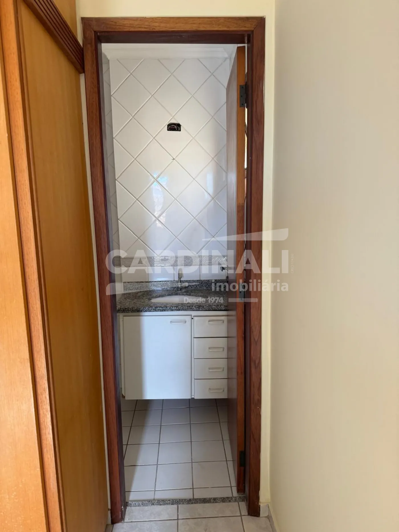 Alugar Apartamento / Padr&atilde;o em Ribeir&atilde;o Preto R$ 1.540,00 - Foto 11