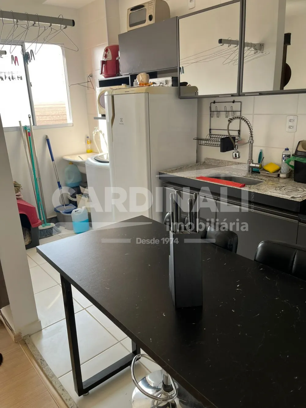 Comprar Apartamento / Padr&atilde;o em Araraquara R$ 240.000,00 - Foto 4