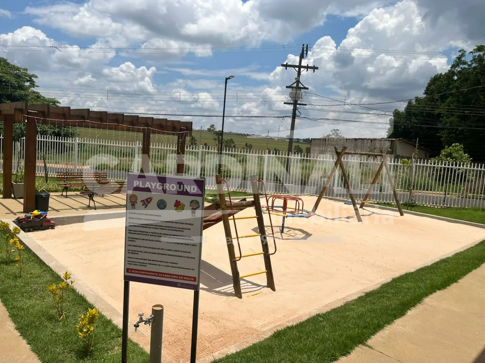 Comprar Apartamento / Padr&atilde;o em Araraquara R$ 240.000,00 - Foto 12