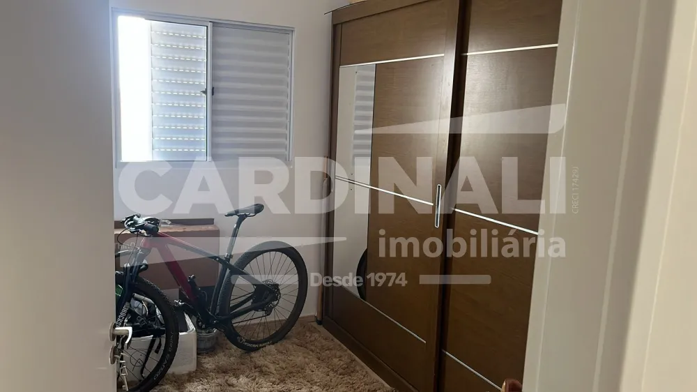 Comprar Apartamento / Padr&atilde;o em Araraquara R$ 240.000,00 - Foto 9